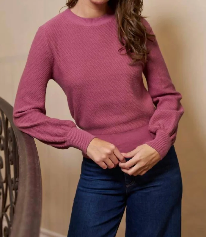 Lace-Up Knit TopsCrew Neck Sweater In Raspberry